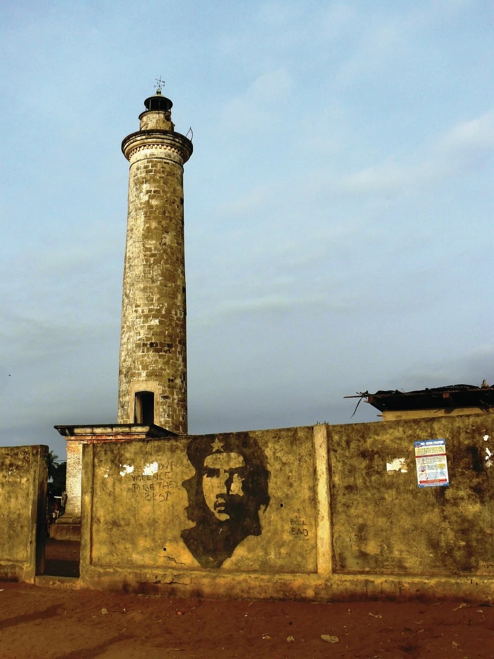 Phare de Grand-Bassam