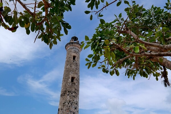 Phare de Grand-Bassam
